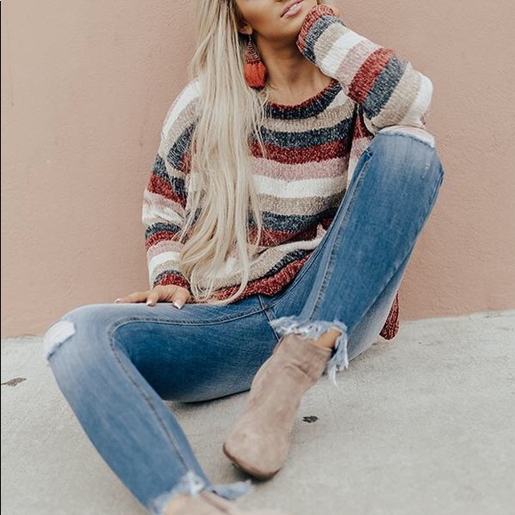 SOLD OUT - Picture 2 of 3